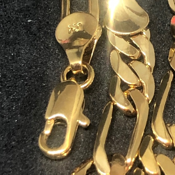 18KT Yellow Gold Filled Unisex Figaro Bracelet - Picture 6 of 11